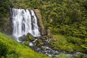 Marokopa Falls